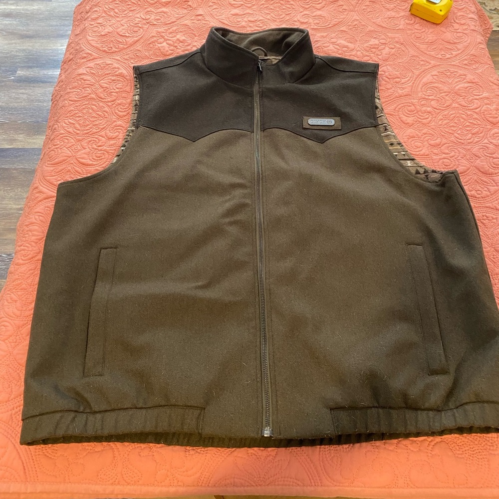 Cinch carry/conceal vest